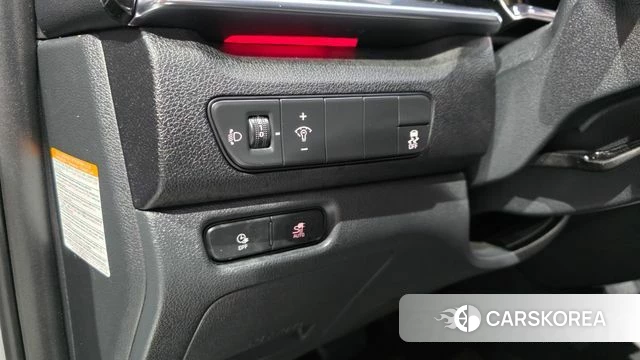 Kia Niro Plus 2022 Серебристо-серый из Кореи, фото 3