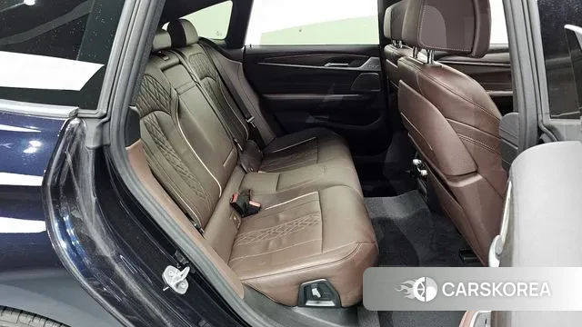 BMW 6 Series GT (G32) 2020 Черный из Кореи, фото 3