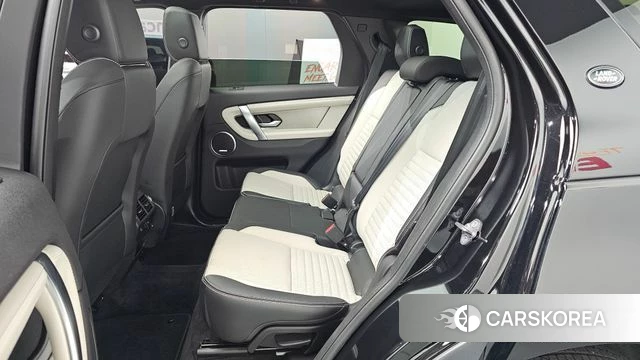 Land Rover Discovery Sports 2nd Generation 2024 Черный из Кореи, фото 3