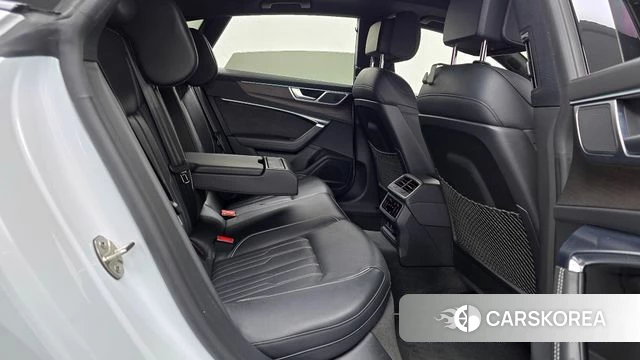 Audi A7 (4K) 2022 Белый из Кореи, фото 3