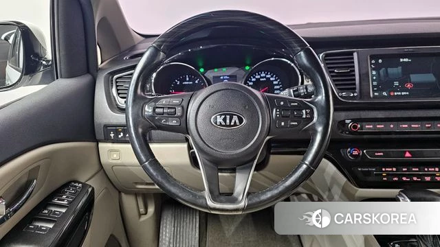 Kia The New Carnival 2019 Белый из Кореи, фото 3