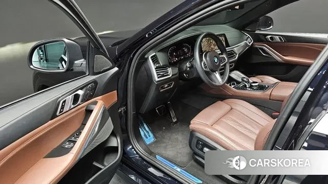 BMW X6 (G06) 2023 Черный из Кореи, фото 3