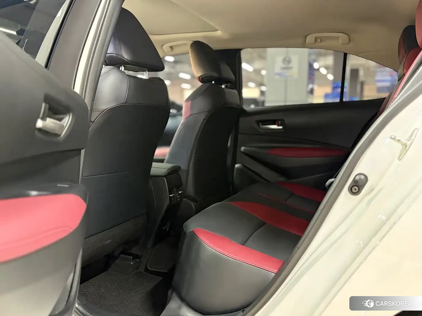 Toyota Corolla 2022 Белый из Китая, фото 3