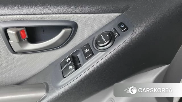Hyundai The New Grand Starex 2019 Белый из Кореи, фото 3