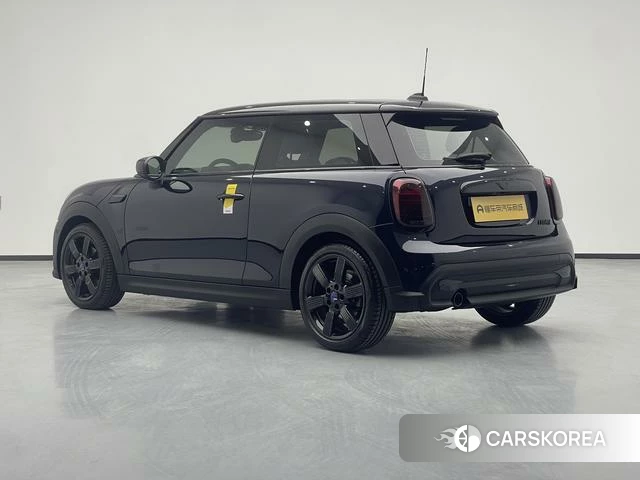 MINI MINI 2024 Черный из Китая, фото 3