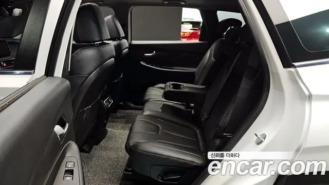 Hyundai The New Santa Fe 2023 Белый из Кореи, фото 3