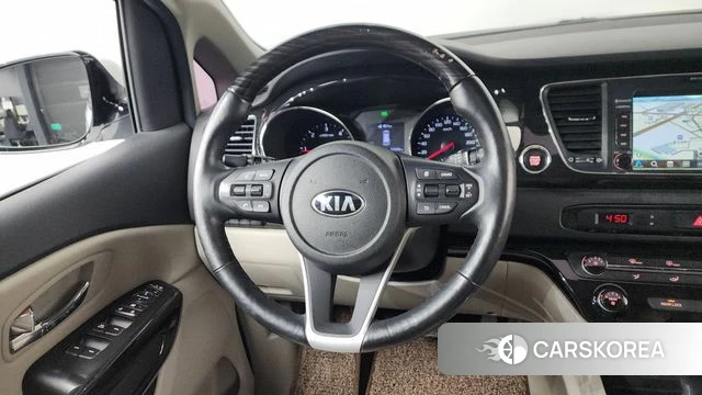 Kia The New Carnival 2019 Белый из Кореи, фото 3