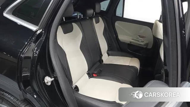 Mercedes-Benz GLA - Class H247 2020 Черный из Кореи, фото 3