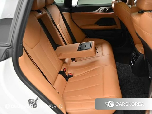 BMW i4 2022 Белый из Кореи, фото 3