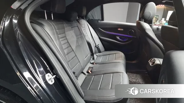 Mercedes-Benz E-Class W213 2020 Черный из Кореи, фото 3