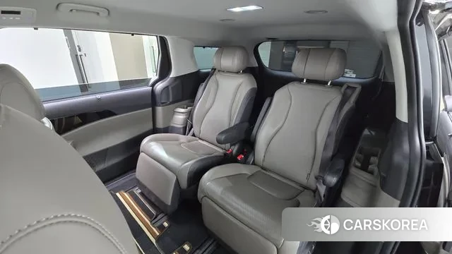 Kia The New Carnival 4th Generation 2024 Серый из Кореи, фото 3