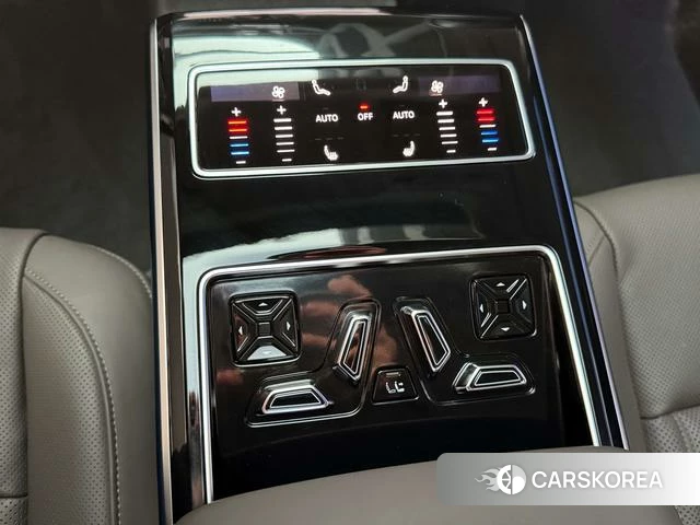 Audi A8 2025 Черный из Китая, фото 3
