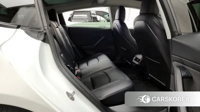 Tesla Model 3 2021 Белый из Кореи, фото 3