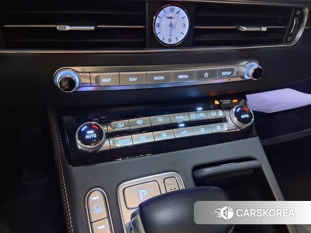 Genesis G90 2019 Черный из Кореи, фото 3