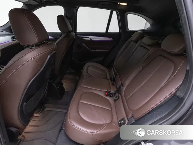 BMW X1 (F48) 2021 Серый из Кореи, фото 3