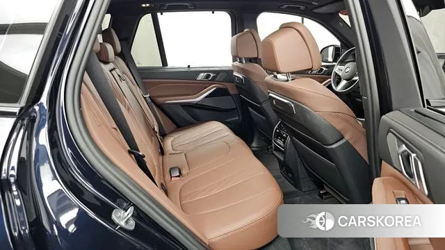 BMW X5 (G05) 2023 Черный из Кореи, фото 3