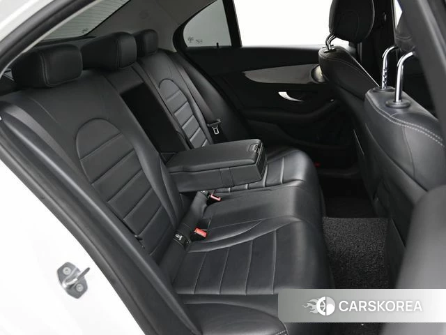 Mercedes-Benz C-Class W205 2019 Белый из Кореи, фото 3