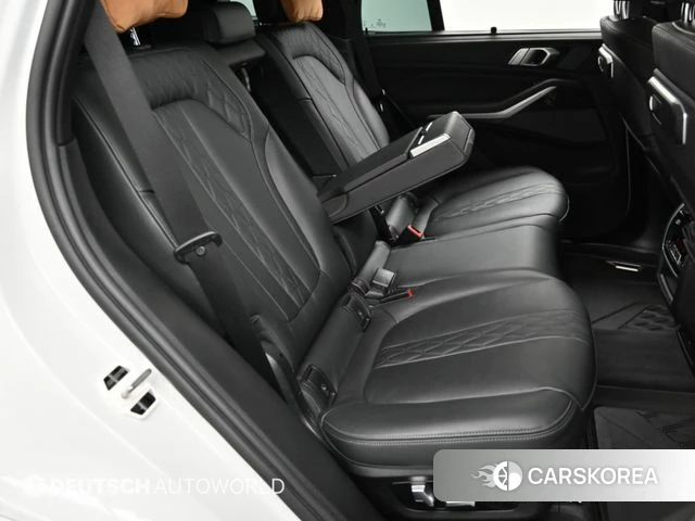 BMW X5 (G05) 2023 Белый из Кореи, фото 3
