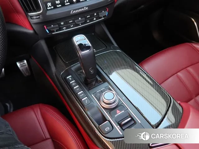Maserati Levante 2020 Черный из Кореи, фото 3