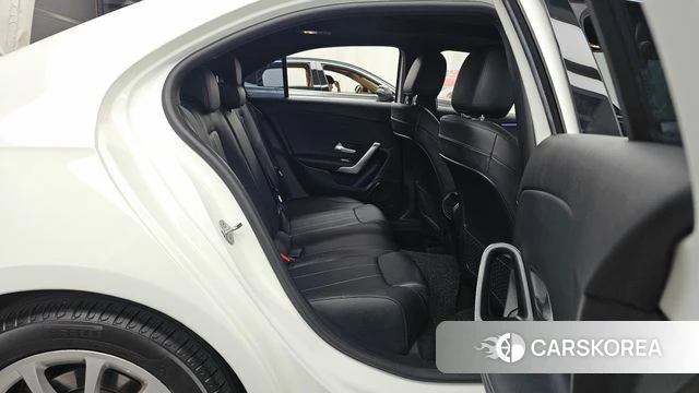 Mercedes-Benz A-Class W177 2020 Белый из Кореи, фото 3