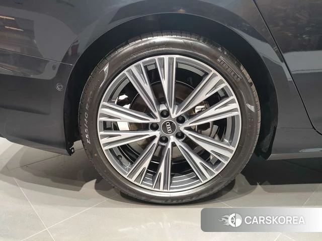 Audi A6L 2025 Черный из Китая, фото 3