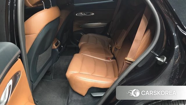 Genesis GV70 2021 Черный из Кореи, фото 3