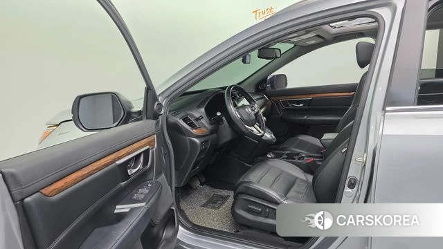 Honda CR-V 5th generation 2019 Серебряный из Кореи, фото 3