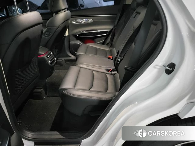 Genesis GV70 2022 Белый из Кореи, фото 3