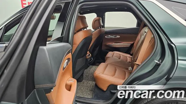 Genesis GV70 2021 Темно-зеленый из Кореи, фото 3