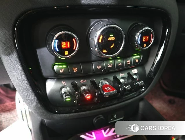 Mini Cooper SD Clubman 2018 Красный из Кореи, фото 3