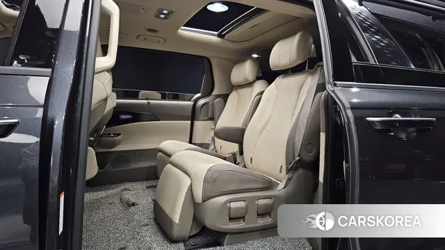 Kia Carnival 4th generation 2022 Серый из Кореи, фото 3