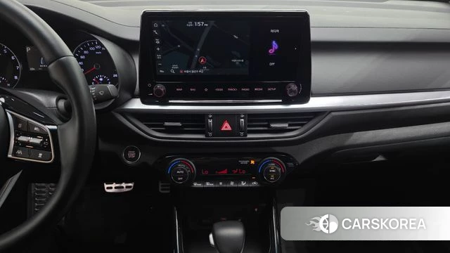 Kia The New K3 2nd generation 2023 Серый из Кореи, фото 3