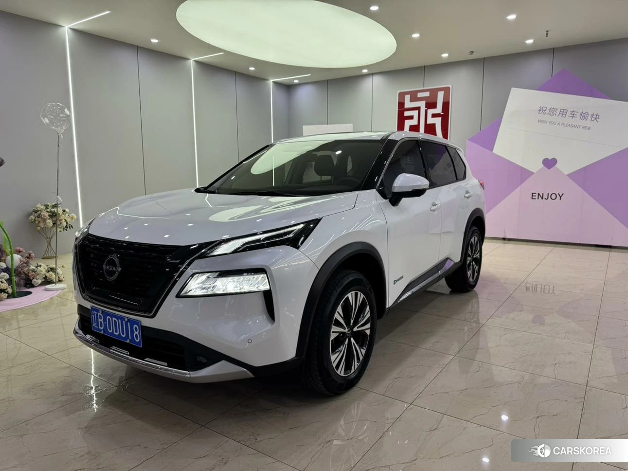 Nissan Qijun 2023 Белый из Китая, фото 3