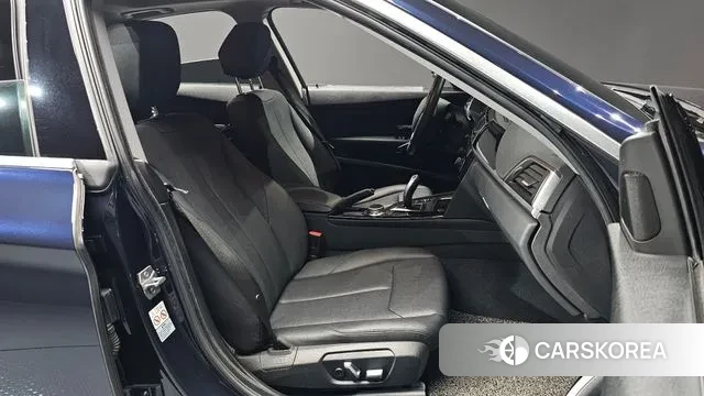 BMW 3 Series GT (F34) 2020 Синий из Кореи, фото 3