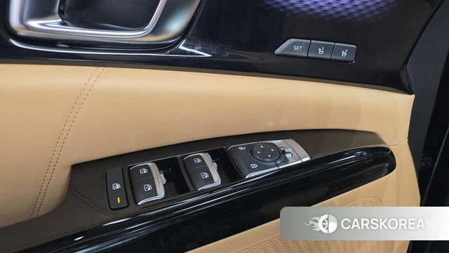 Kia Carnival 4th generation 2023 Черный из Кореи, фото 3