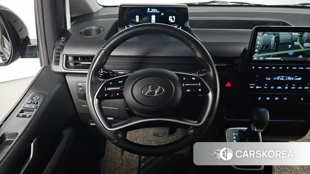 Hyundai Staria 2022 Черный из Кореи, фото 3