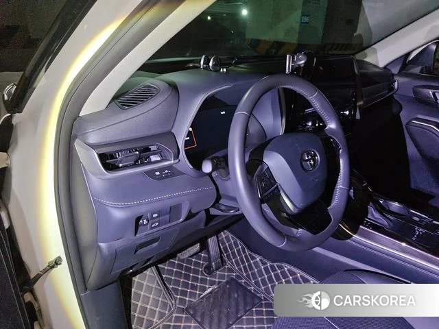 Toyota Highlander 2024 Белый из Китая, фото 3