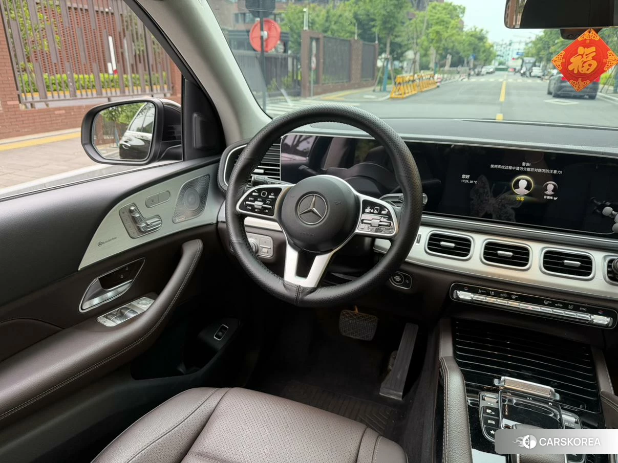 Mercedes-Benz GLE (import) 2020 Черный из Китая, фото 3