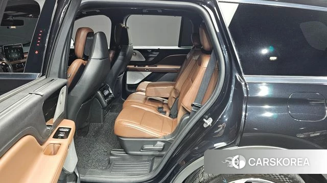 Lincoln Aviator 2nd generation 2022 Черный из Кореи, фото 3