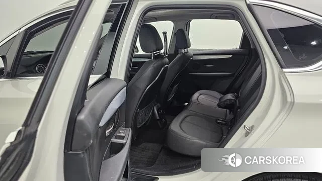 BMW 2 Series Active Tourer (F45) 2020 Белый из Кореи, фото 3