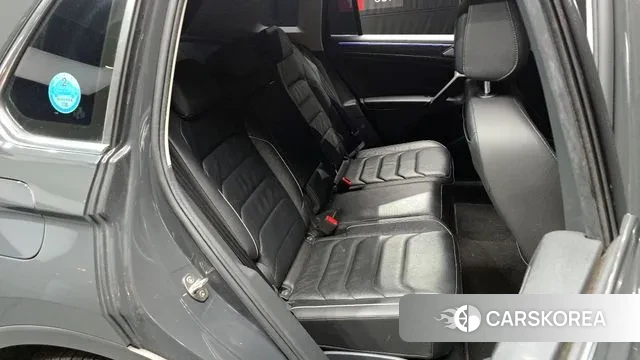 Volkswagen Tiguan second Generation 2021 Серый из Кореи, фото 3