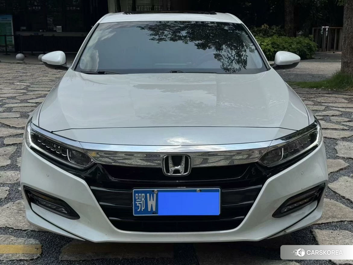 Honda Accord 2019 Белый из Китая, фото 3
