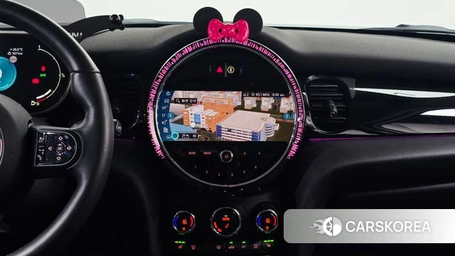 Mini Cooper 2024 Белый из Кореи, фото 3