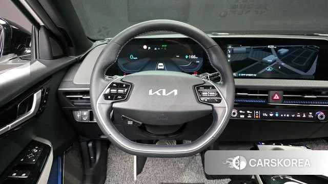 Kia EV6 2023 Белый из Кореи, фото 3