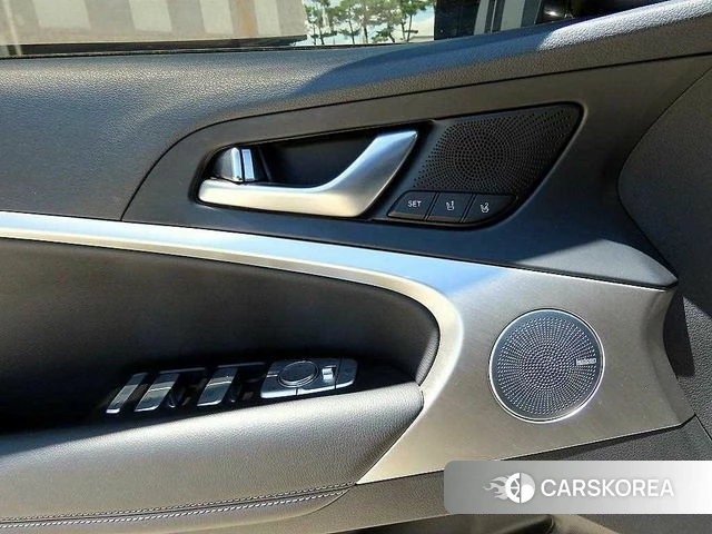 Genesis The New G70 Shooting Brake 2022 Черный из Кореи, фото 3