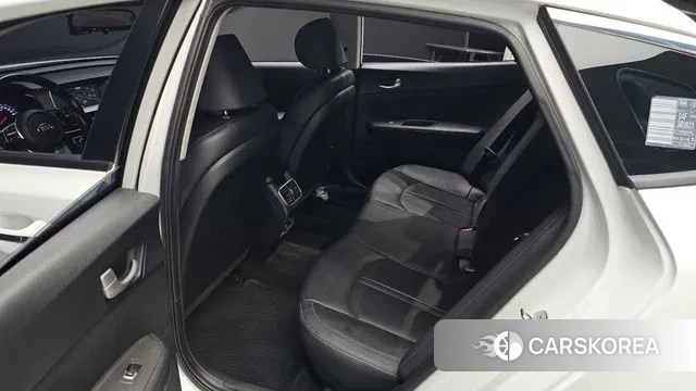 Kia The New K5 2nd generation 2018 Белый из Кореи, фото 3