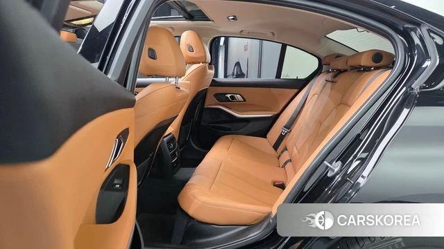 BMW 3 Series (G20) 2023 Черный из Кореи, фото 3