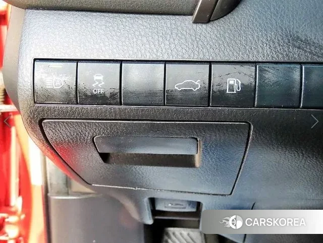 Toyota Camry (XV70) 2018 Красный из Кореи, фото 3