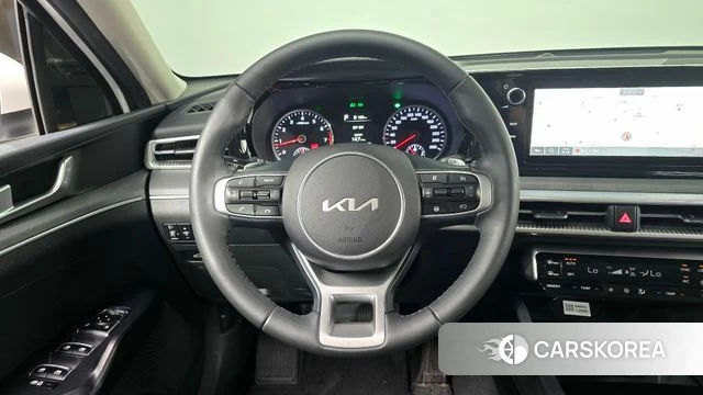 Kia K5 3rd generation 2022 Белый из Кореи, фото 3