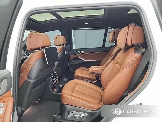 BMW X7 (G07) id 3890257 из Кореи 3